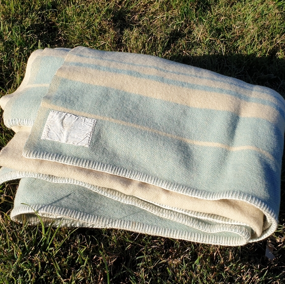 laconia Bedding Vintage Pure Wool Blanket Aus Made 56x21cm Poshmark